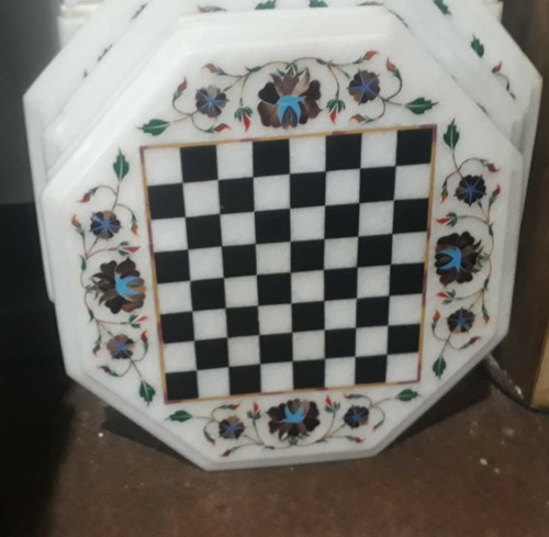 White marble chess table - 24'',
